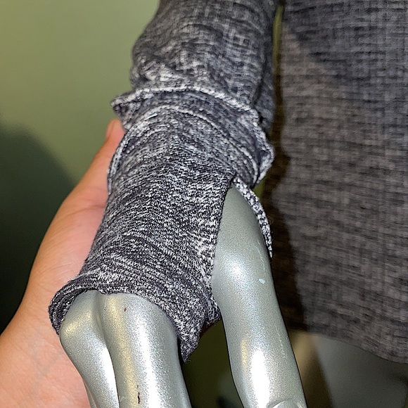 Lululemon athletic - Picture 3 of 3